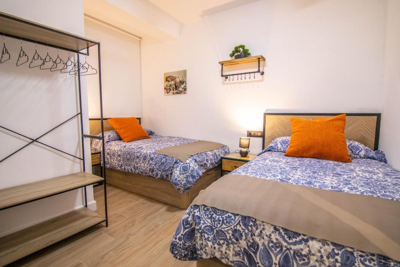 Tuguest Avenida Madrid Apartment Granada Luaran gambar