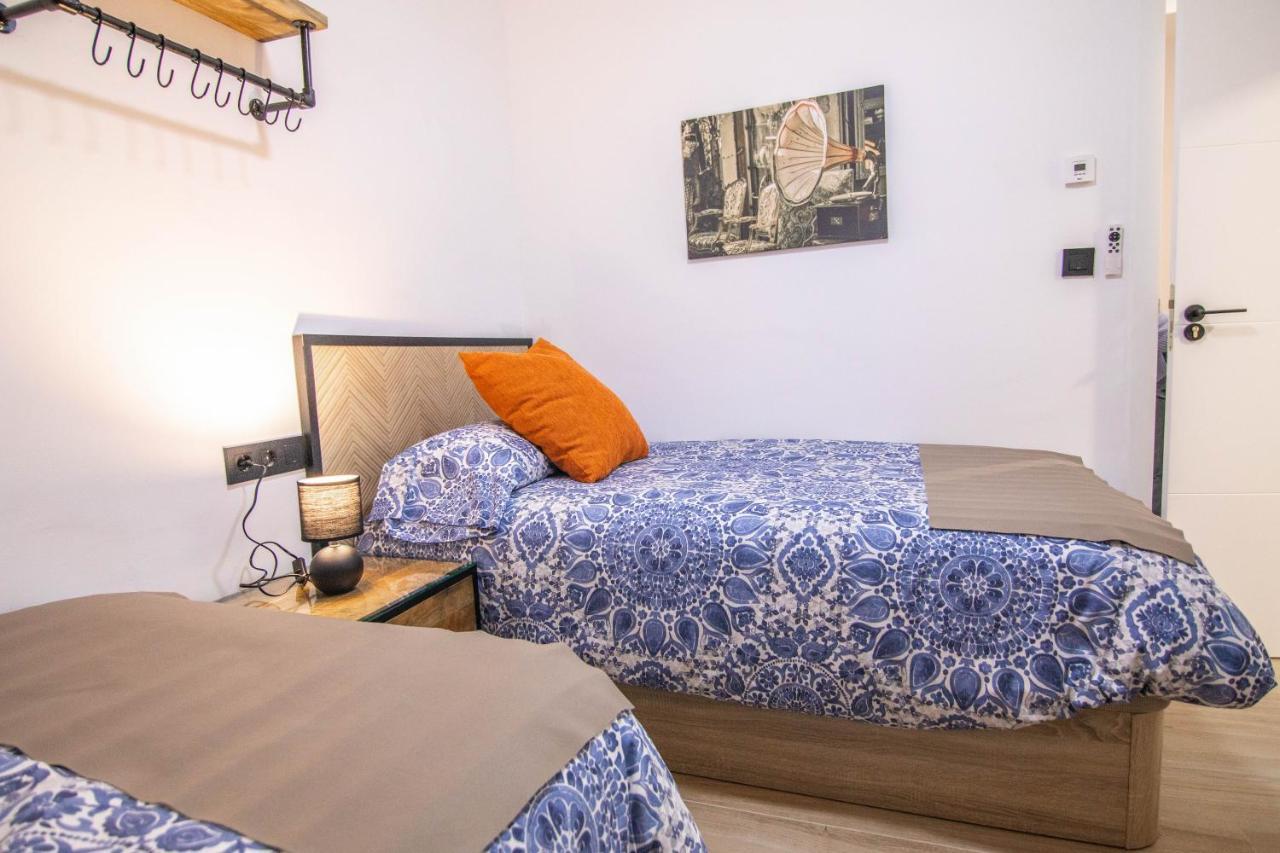 Tuguest Avenida Madrid Apartment Granada Luaran gambar